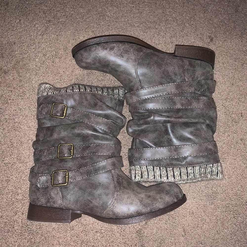 JustFab Nafise Boots in Taupe